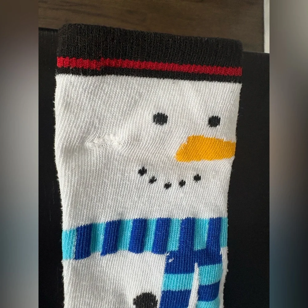 SNOWMAN | Winter Patterned Socks - Multicolor Blues & Red | Unisex Size 5-11